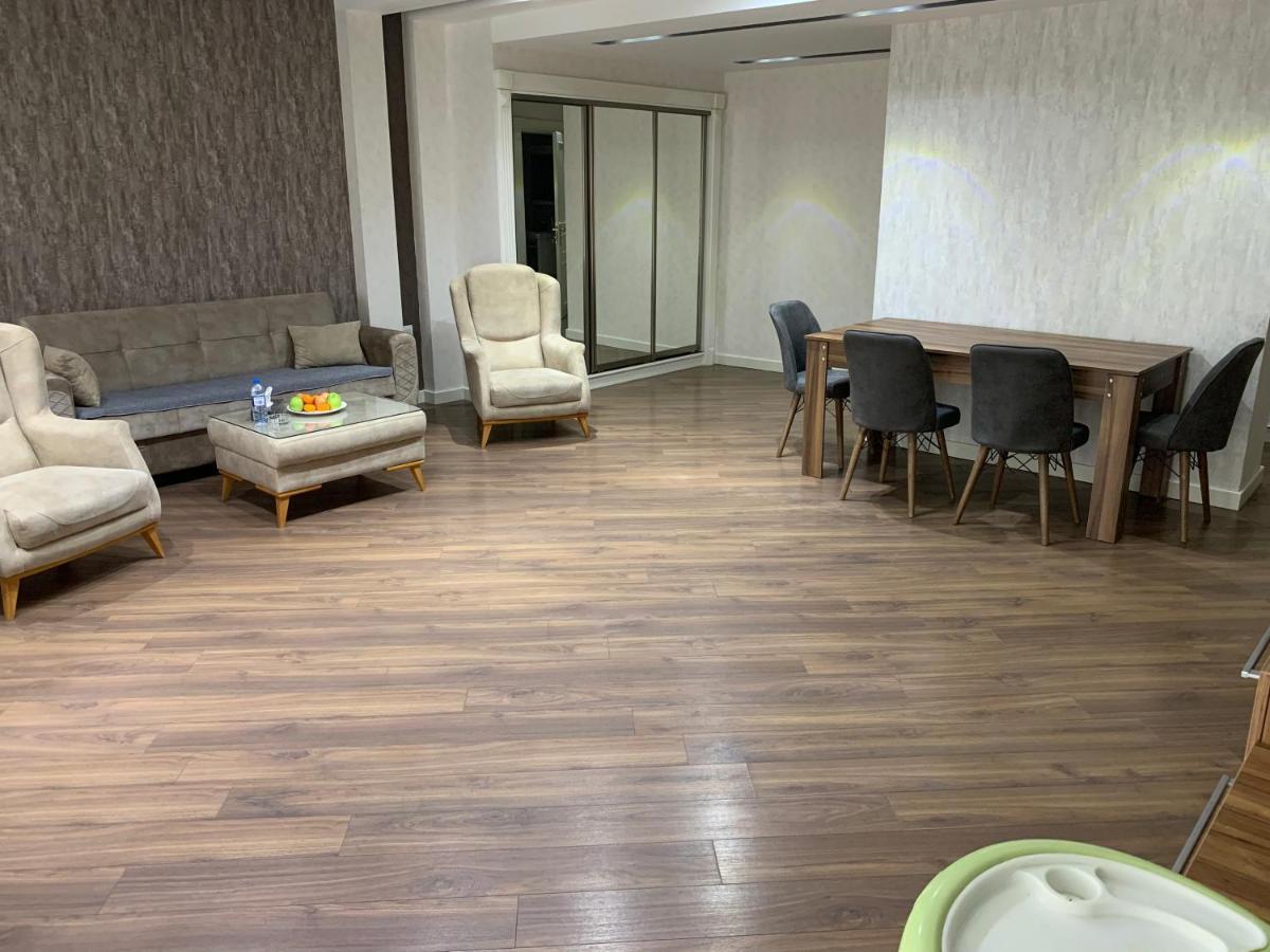 Park Azure Apartment Deluxe 2 Bedroom บากู ภายนอก รูปภาพ
