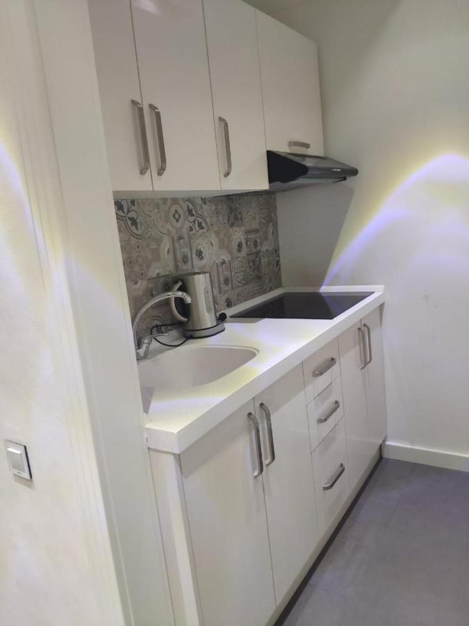 Park Azure Apartment Deluxe 2 Bedroom บากู ภายนอก รูปภาพ