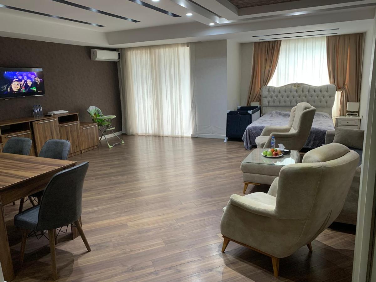 Park Azure Apartment Deluxe 2 Bedroom บากู ภายนอก รูปภาพ