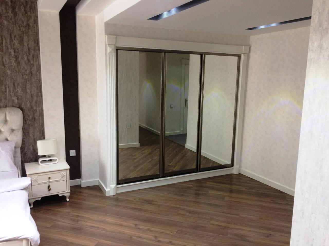 Park Azure Apartment Deluxe 2 Bedroom บากู ภายนอก รูปภาพ