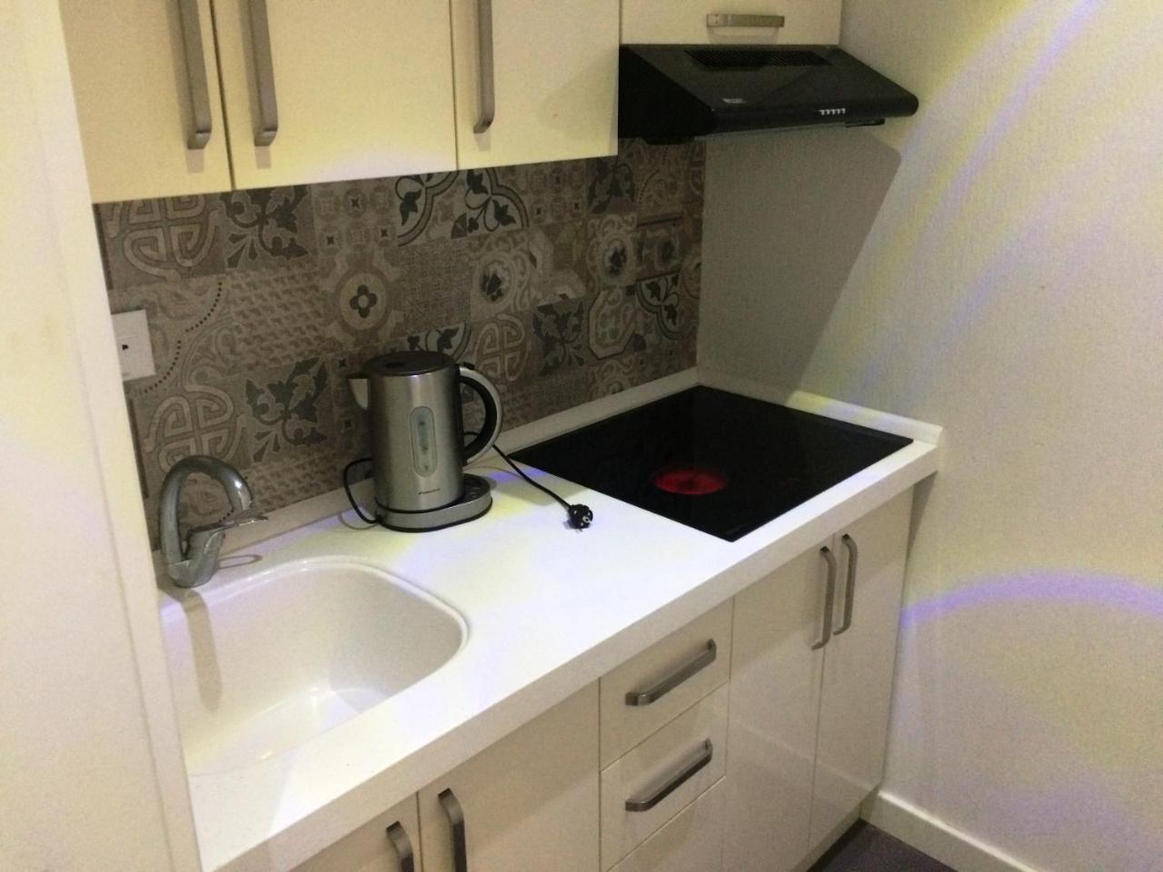 Park Azure Apartment Deluxe 2 Bedroom บากู ภายนอก รูปภาพ