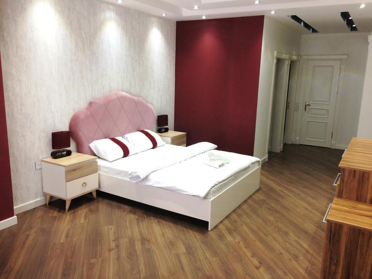 Park Azure Apartment Deluxe 2 Bedroom บากู ภายนอก รูปภาพ